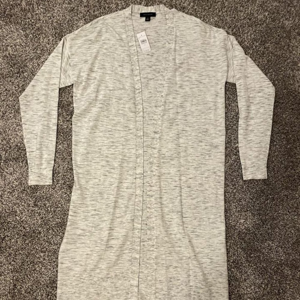 Ann Taylor Cardigan (M)